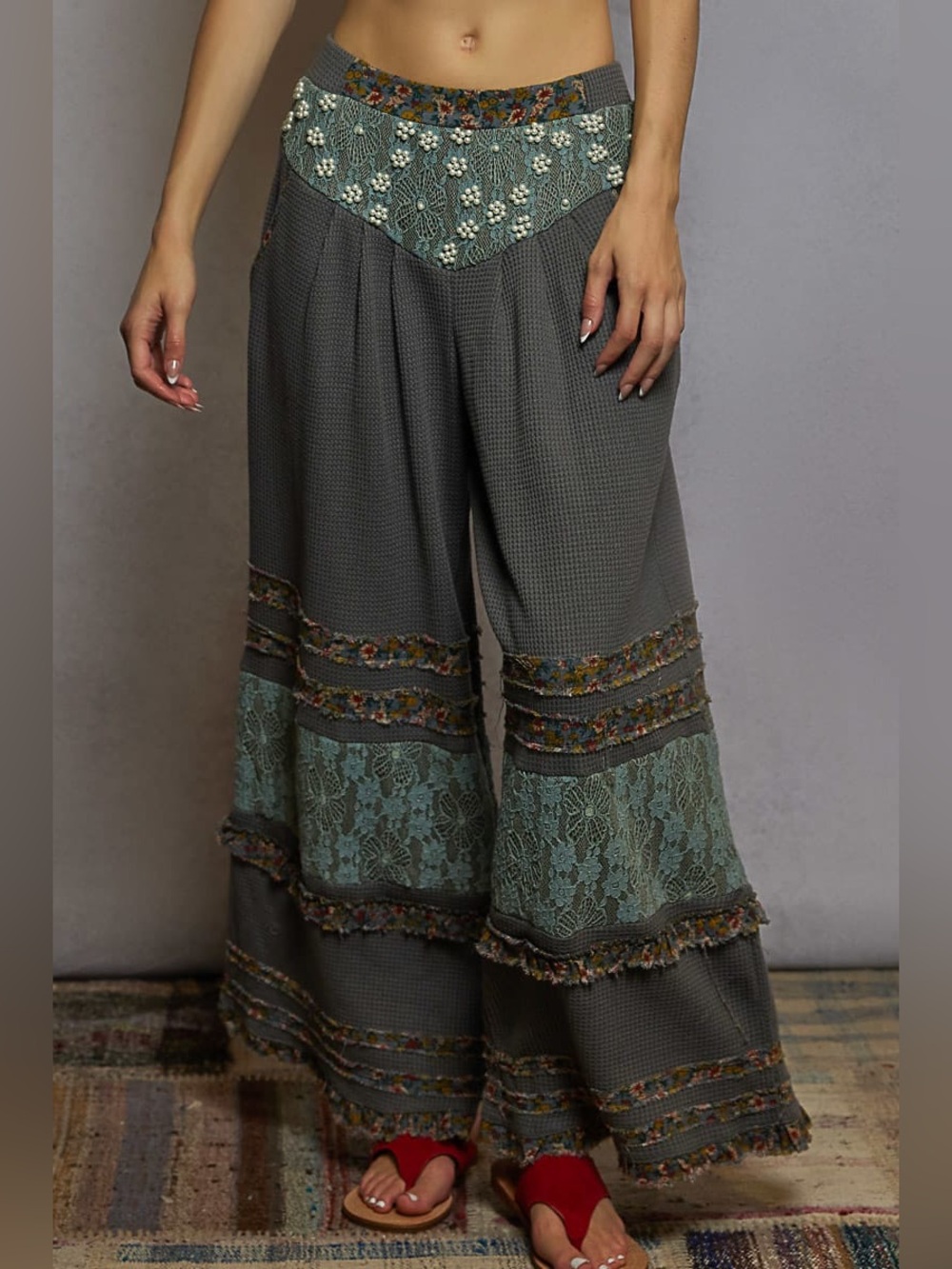 POL | NWOT Bohemian Thermal Lace Wide-Leg Pants with Pearl & Floral Detail Sz L